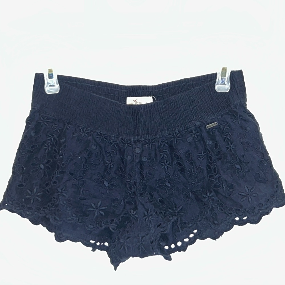 Hollister High Waist Navy Floral Shorts